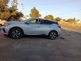 2021  Nissan murano
