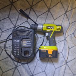 Ryobi ONE+ 18V Drill Kit w/ Rare Car Charger & Bag
​Price: $45.00