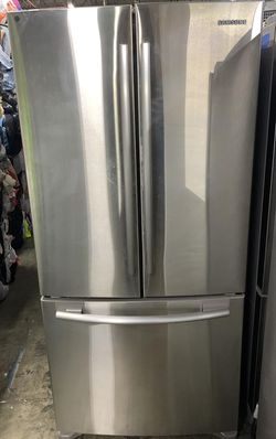 Stainless Samsung French Door Refrigerator with Twin Cooling
