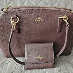 **Like New: Coach Christie Carryall Satchel Handbag & Wallet**