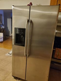 GE Fridge