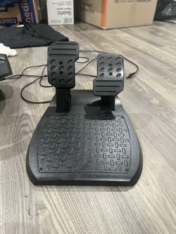 Ferrari Gaming Steering Wheel (give Me Offers)