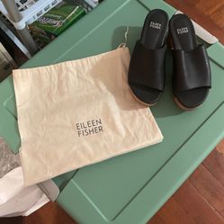 Eileen Fisher Wedge Sandals comes with original dustbag