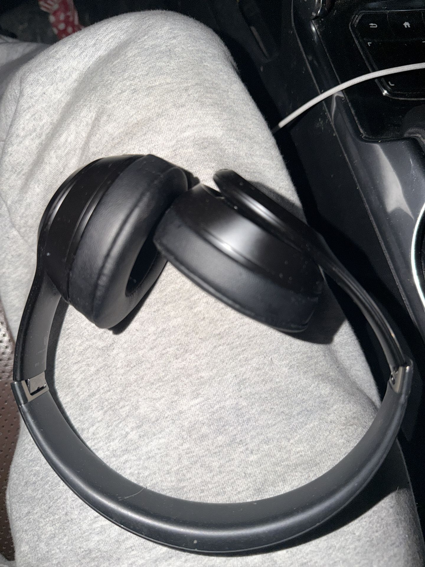 Beats Solo 4