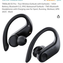 Wireless Earbuds with Earhooks