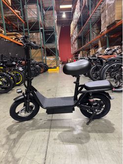 Electric scooter