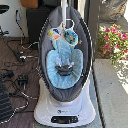 mamaRoo Swing