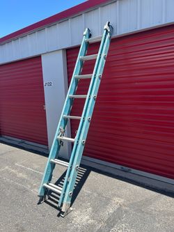 16ft Werne fiberglass extension ladder