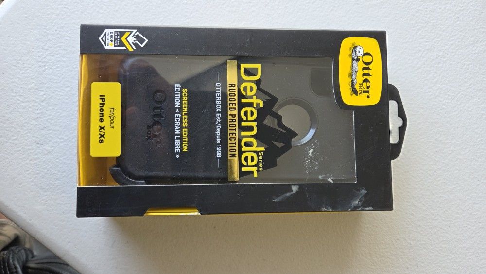 Otter Box IPHONE X  Xs