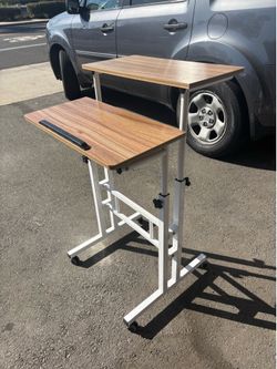 Adjustable Rolling Laptop/Workstation Desk