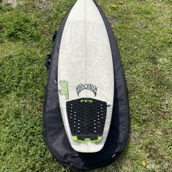 Surfboard 