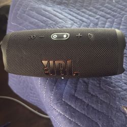 JBL CHARGE 5 Used  $75OBO