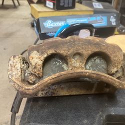 97 Ford F150, Brake Caliper
