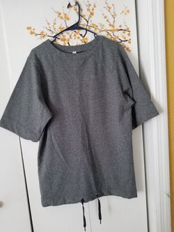 Lululemon athletica top