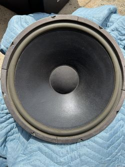 Kicker KSC Speaker 