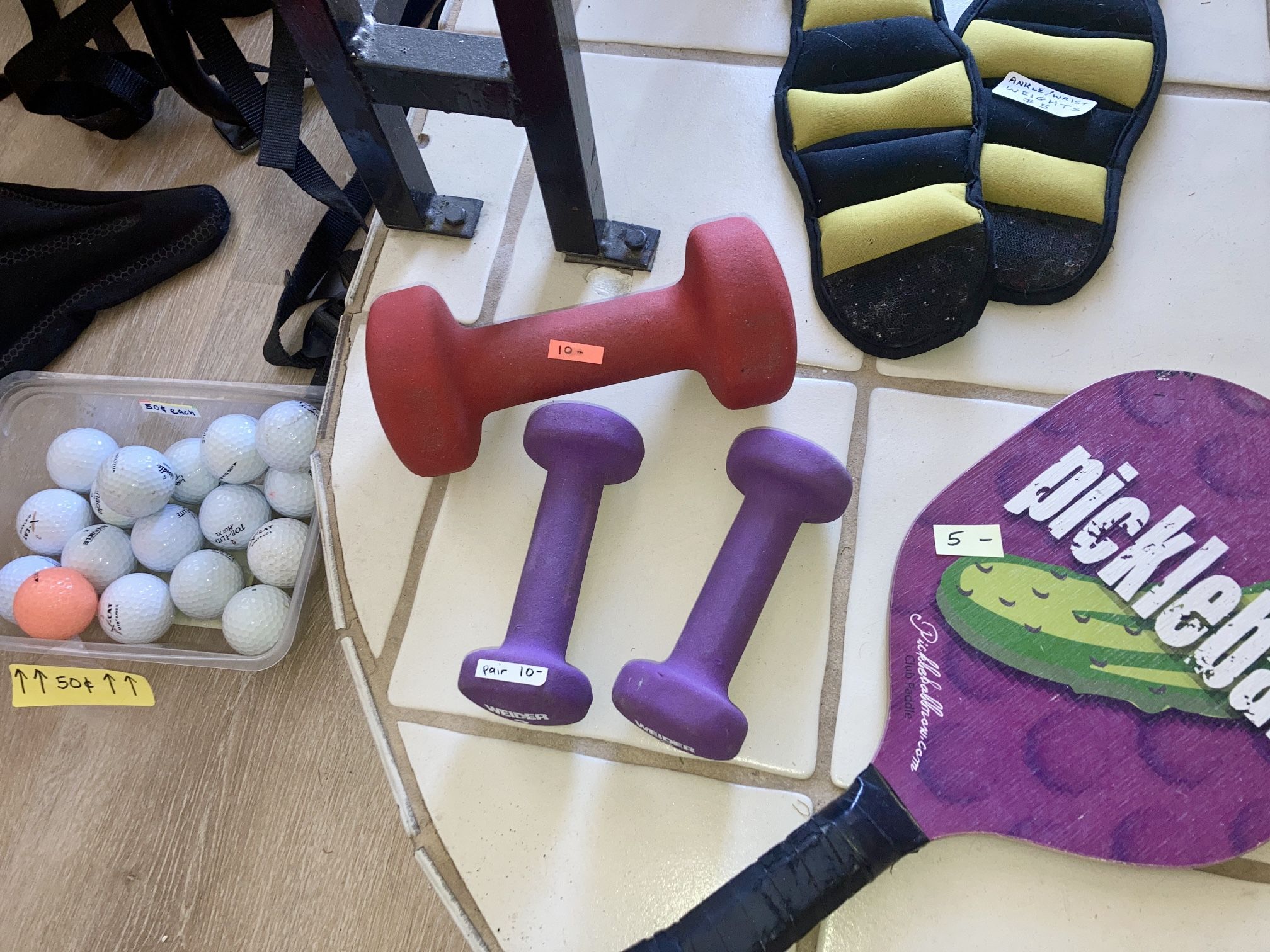 Sports Exercise Equipment Dumbbells Weights Thigh Master Golf Bike Rack Pump