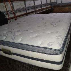 Queen Size BeautyRest And Box Spring 