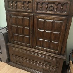 Brown Wooden Dresser 