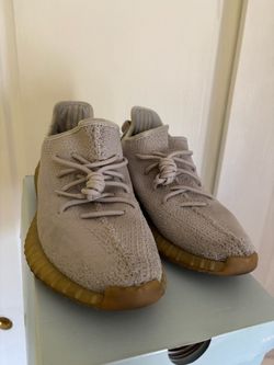 Adidas Yeezy Boost 350 V2 Sneakers