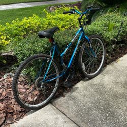 Girls 26 inch bicycle 15 speed good shape everything works