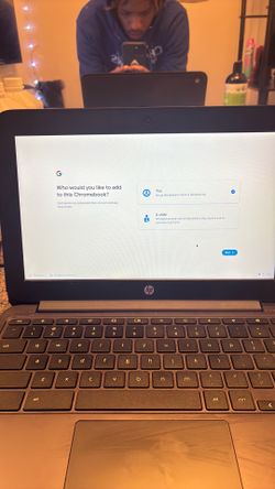 HP Google Chromebook w/ Charger