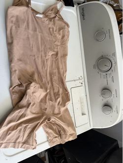 Body waits trainers  for under clothes beige and black