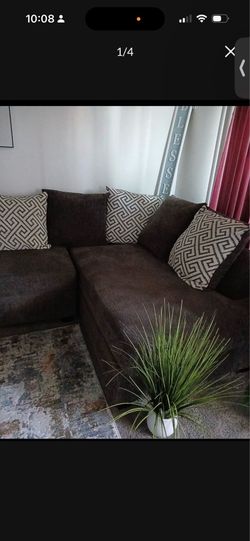 Beautiful excellent condition couches