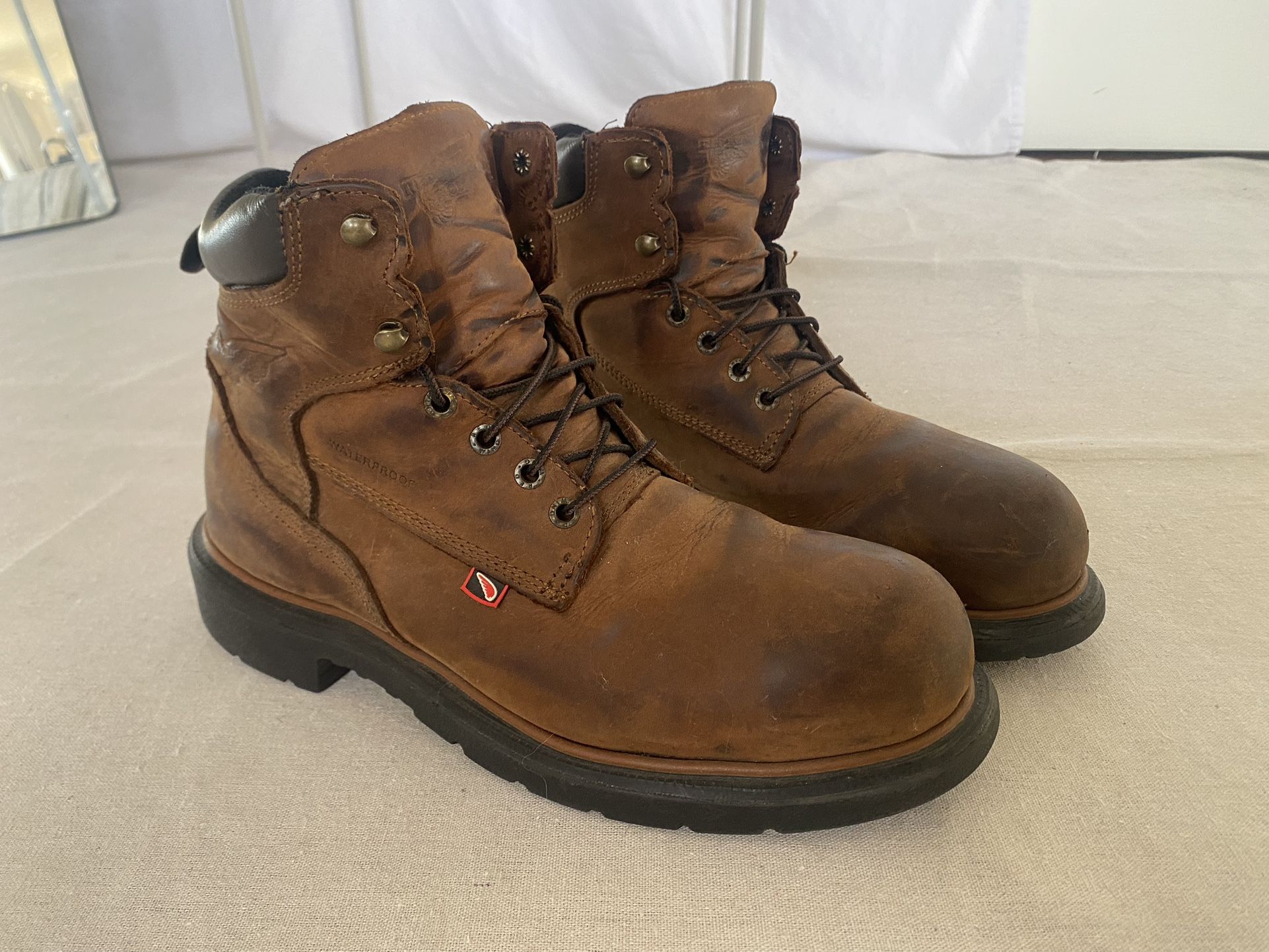 Red Wing Dynaforce Work Boots Mens 9.5