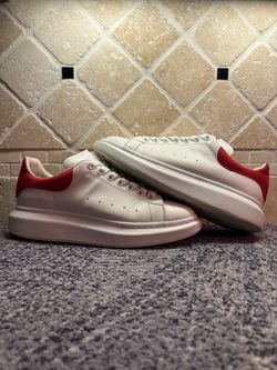 -Alexander Mcqueen oversized sneaker -Size 44/10.5M -Used -No box -Shipping available -Dm for more info