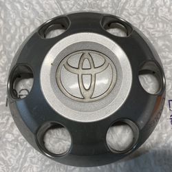 Toyota Tacoma Hub cap
