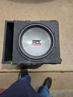 MTX AUDIO 15" subwoofer