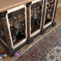 Beautiful side dish or cabinet