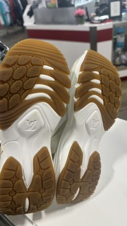 Louis Vuitton  Sneakers