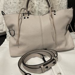 Designer Bag Rebecca Minkoff! 70% Off On Brand New Bag