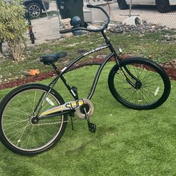 Sun Bicycles Revolutions beach cruiser bike. Single speed 26  