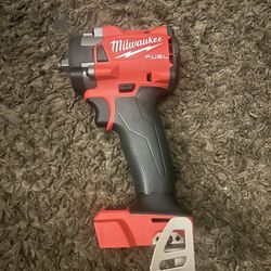 Milwaukee 3/8 Impact Wrench 