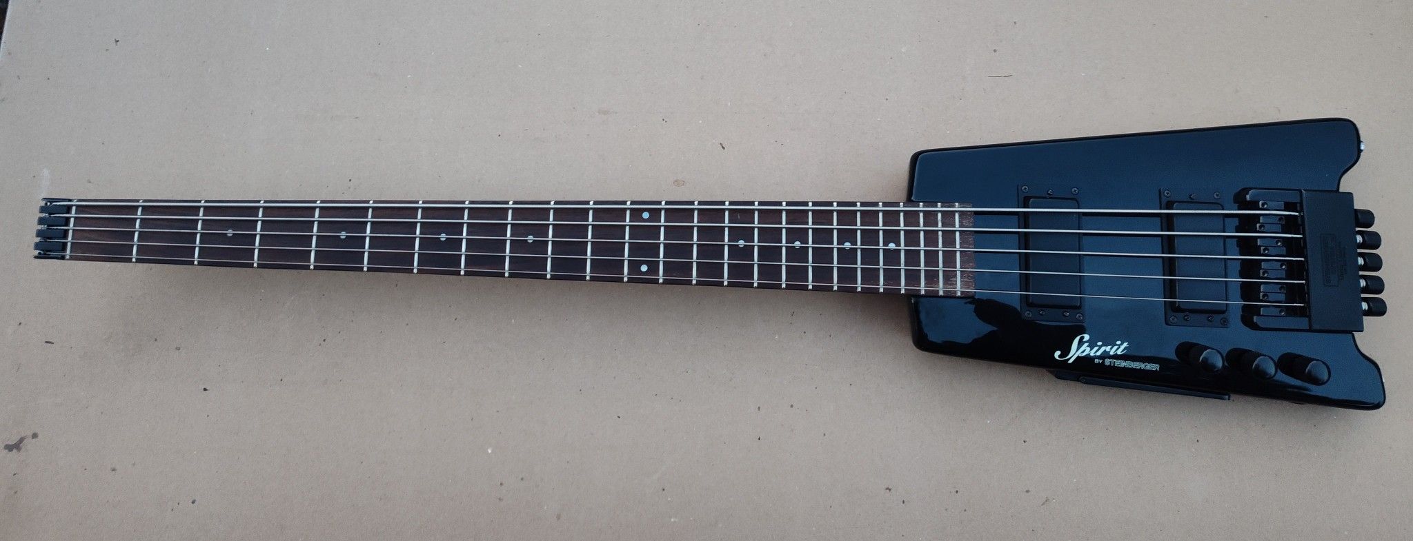 Steinberger Spirit Left-hand 5 String