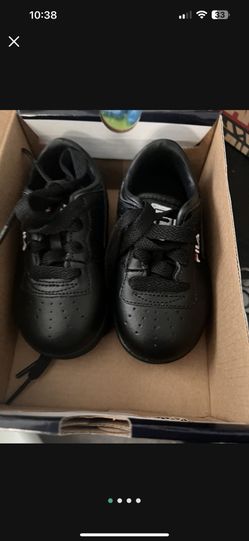 Baby Filas Size 6 Brand New 