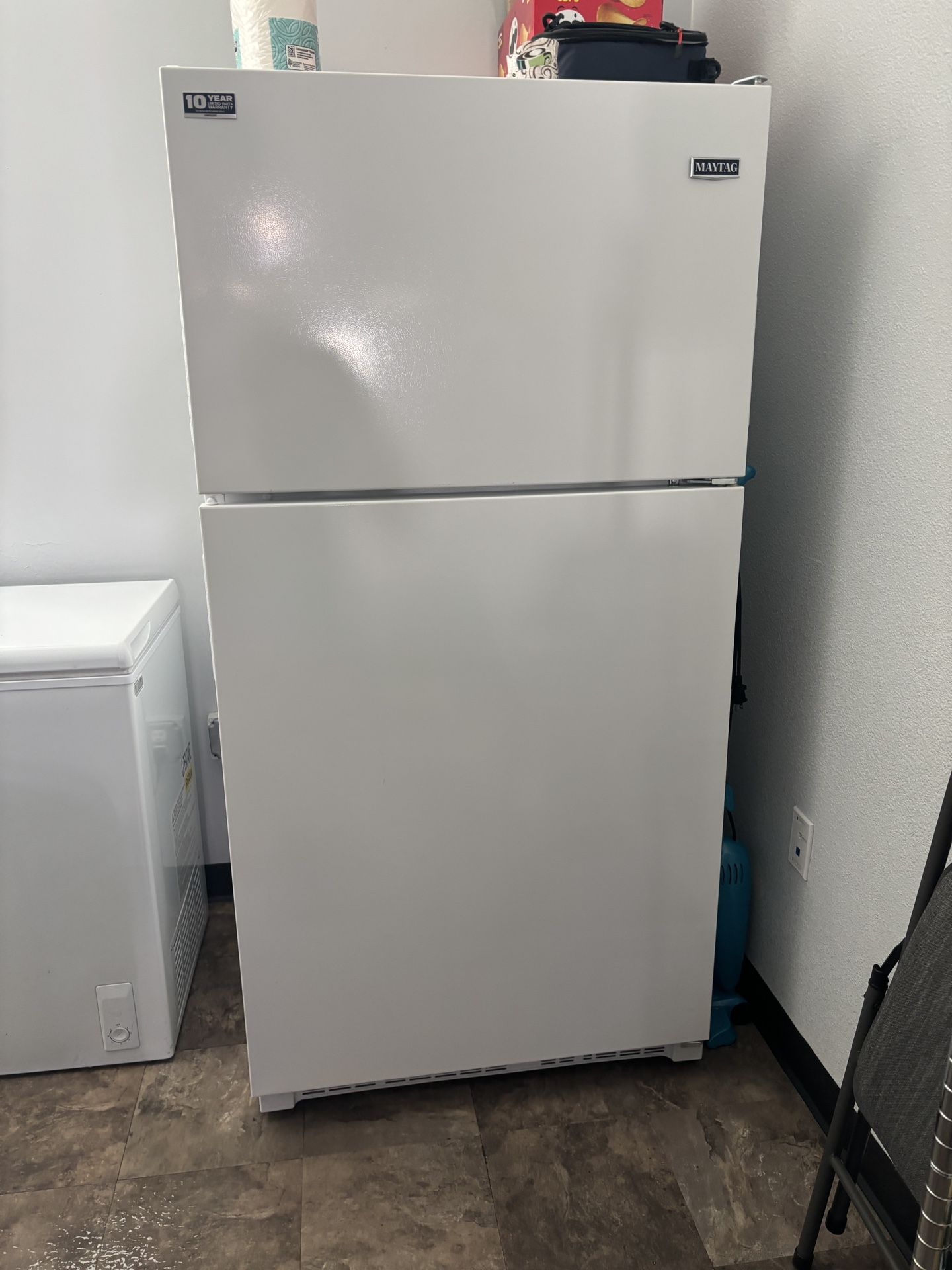Full size refrigerator