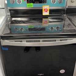 WHIRLPOOL WFE550S0LZ 5.3-cu ft Electric Stove 2JG