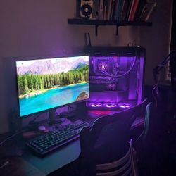Gaming Streaming PC with 4k Monitor 