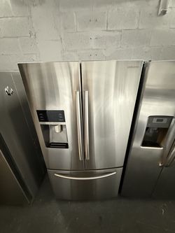 Samsung Counter Depth Refrigerator “36 ( Refrigeradores Fridge )