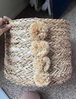 Wicker storage basket