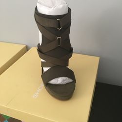 Olive Heels Multiple Sizes 5-9