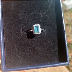 10k London Blue Topaz Ring w/ Diamond Halo