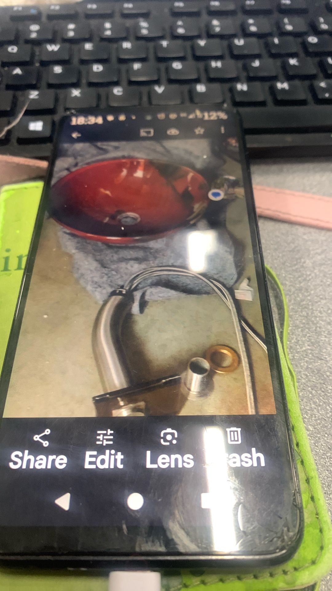 Beautiful Sink Bowl with faucet