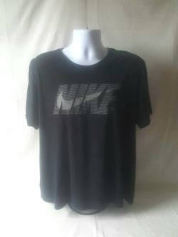 Nike men's black graphic short sleeve t-shirt size XXL
