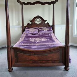 Antique Queen Size Mahogany Canopy Bed