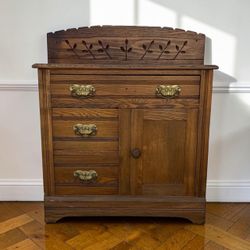 Beautiful Antique Oak Washstand with Backsplash