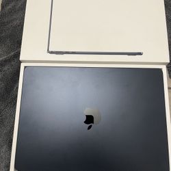 13-Inch Apple MacBook Air With M2 Chip 